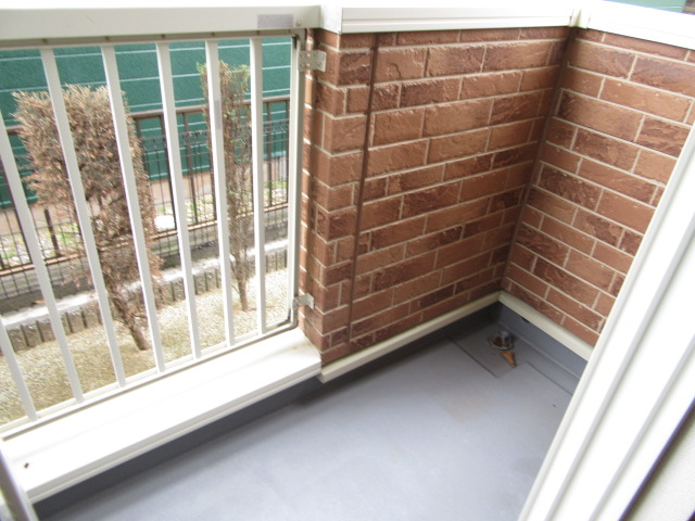 17/28 バルコニー