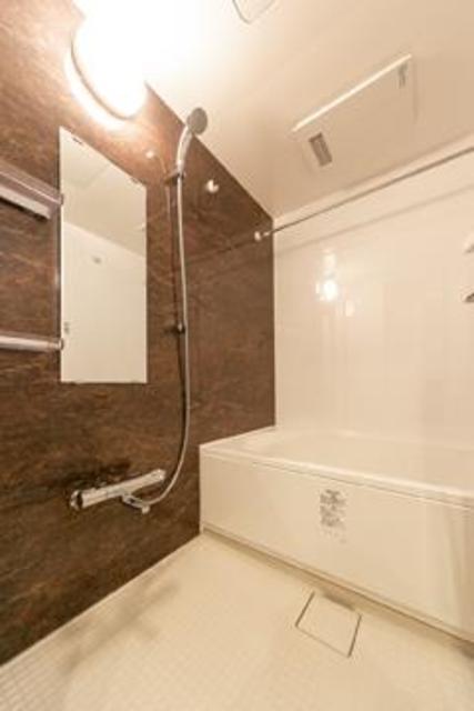 8/16 浴室
