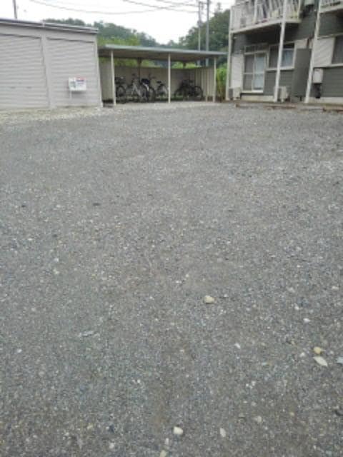 14/20 駐車場