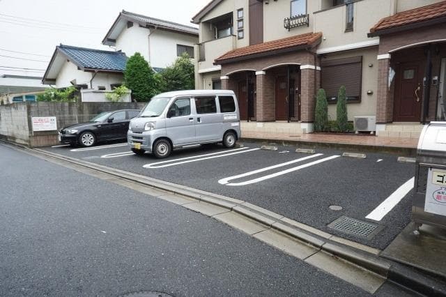 14/19 駐車場