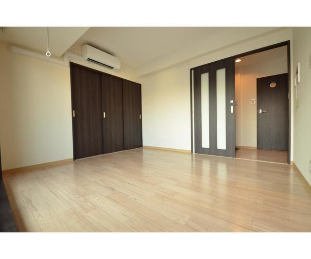 13/28 リビング/ダイニング