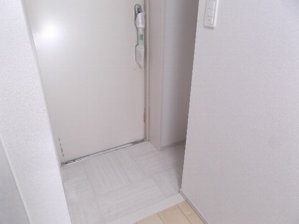 22/30 エントランス