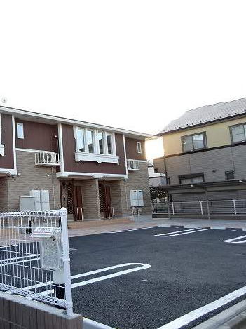 21/28 駐車場