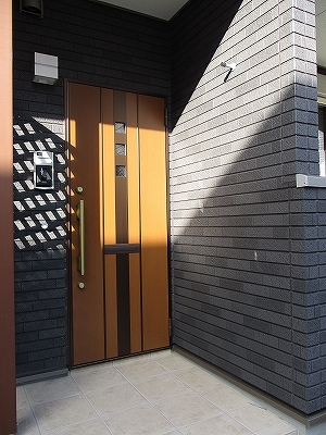 13/20 エントランス