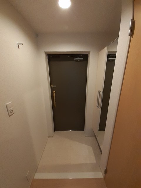 5/20 玄関