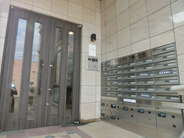 20/29 エントランス