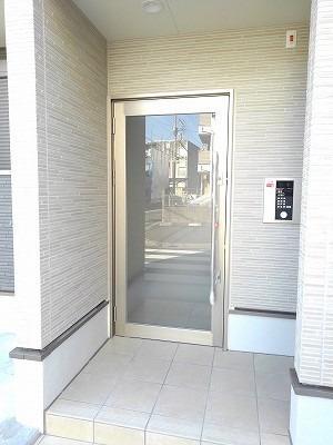 2/8 エントランス