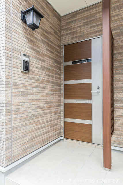 13/20 エントランス