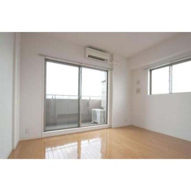 13/30 リビング/ダイニング