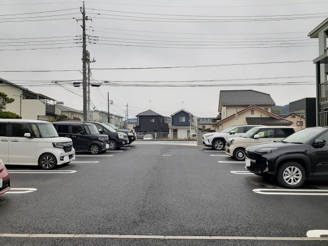 14/21 駐車場