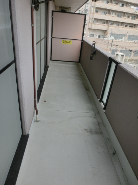 18/29 バルコニー