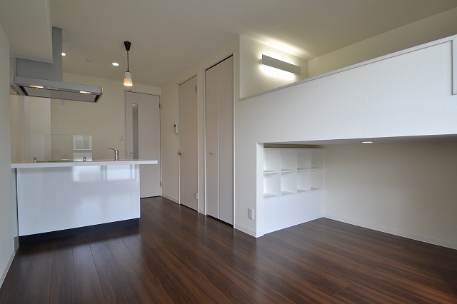 18/30 リビング/ダイニング