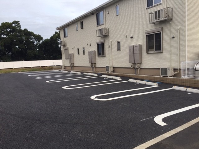 26/30 駐車場