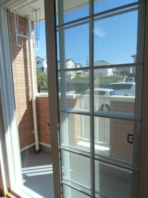 18/28 バルコニー