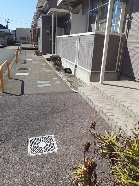 13/20 エントランス