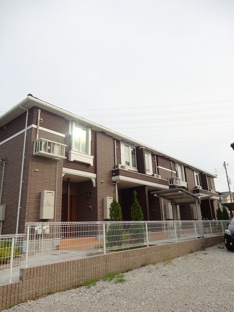 20/26 エントランス