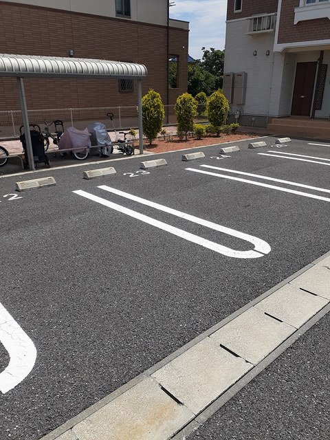 2/8 駐車場