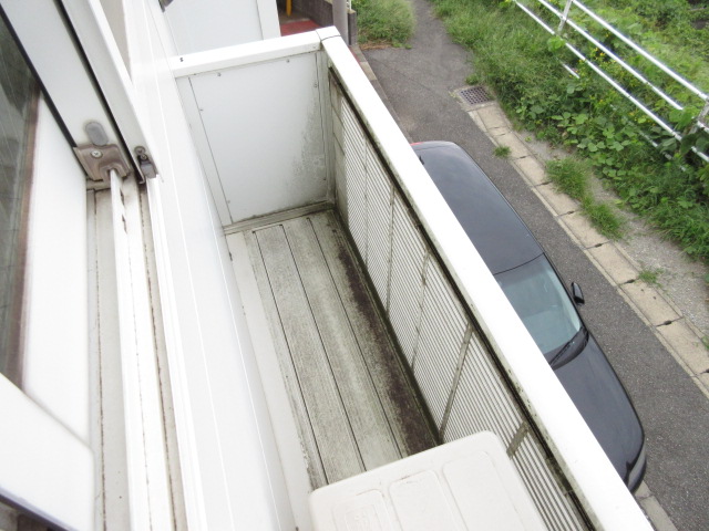 13/23 バルコニー