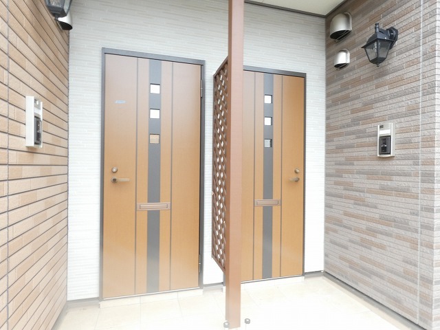 13/20 エントランス