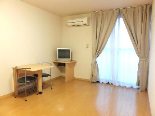 4/13 リビング/ダイニング