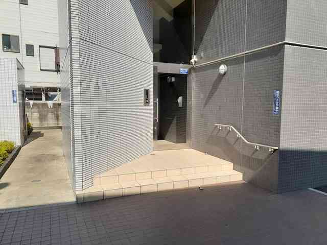 14/24 エントランス