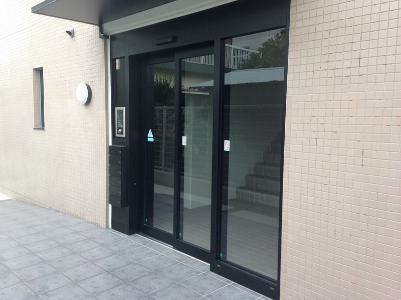 21/29 エントランス