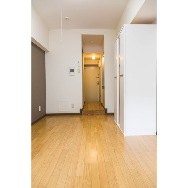 20/23 エントランス