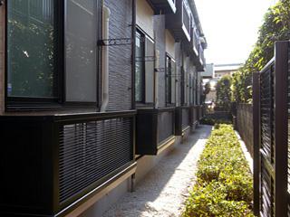 15/15 エントランス