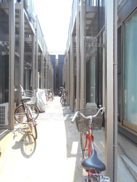 22/30 エントランス