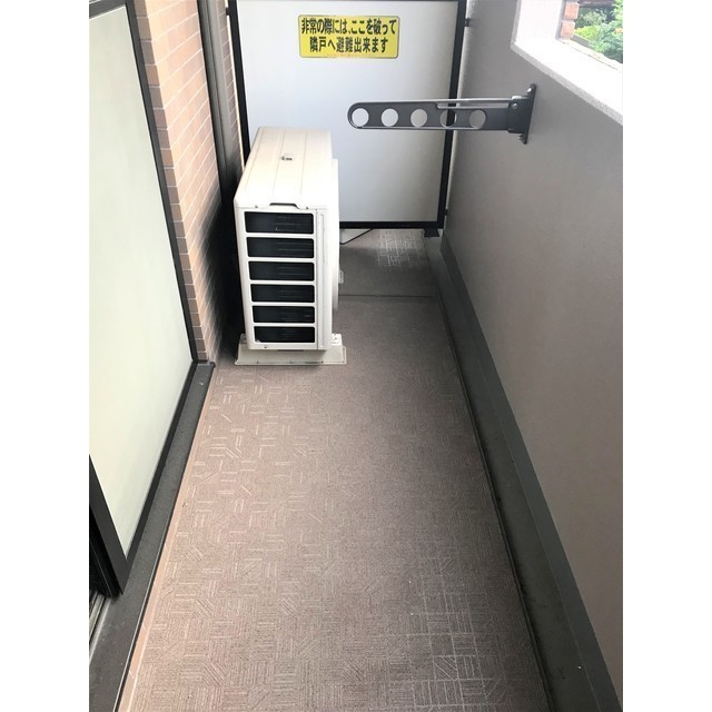 14/22 バルコニー