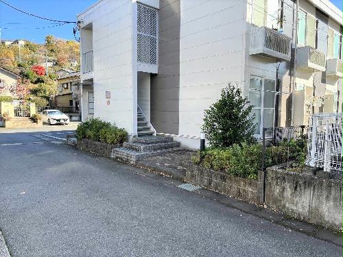 2/2 エントランス