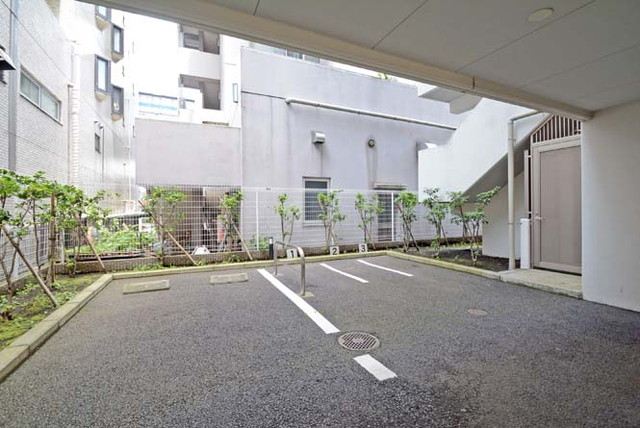 15/24 エントランス