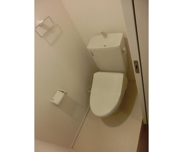 23/30 トイレ