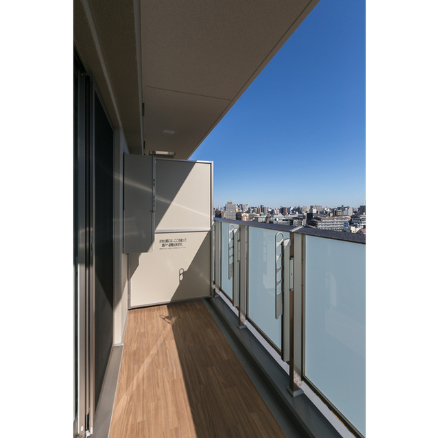 13/22 バルコニー