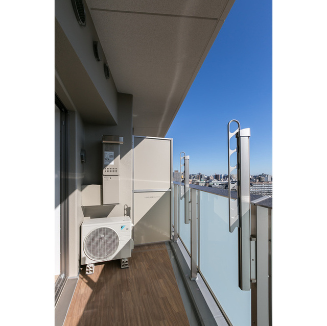 13/23 バルコニー