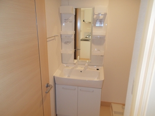 13/20 バルコニー