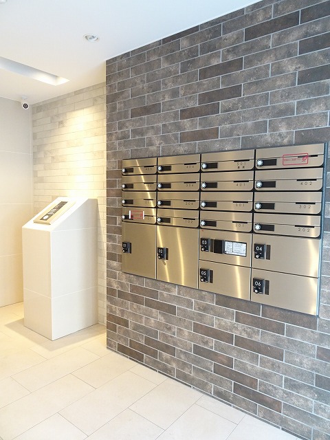 14/20 エントランス