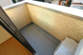 13/30 バルコニー