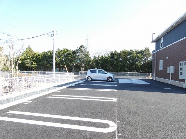14/20 駐車場