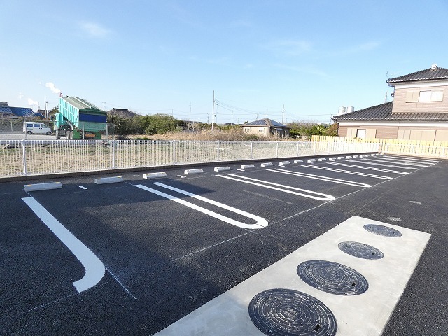 2/10 駐車場