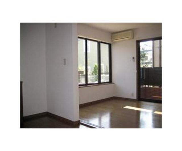 22/29 リビング/ダイニング