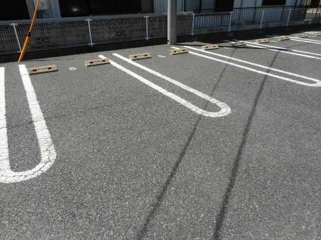 2/8 駐車場