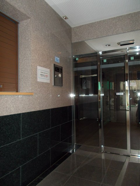 2/8 エントランス