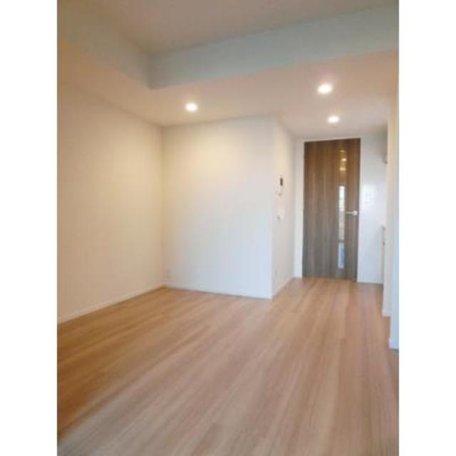 14/30 リビング/ダイニング