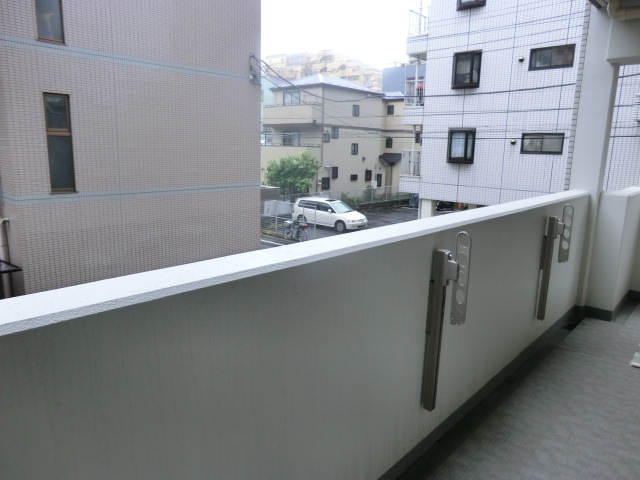 18/30 バルコニー