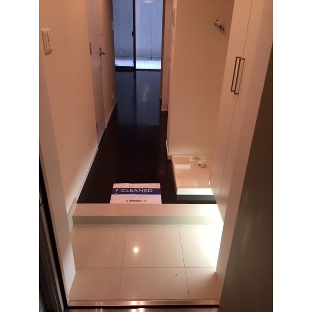 8/11 エントランス