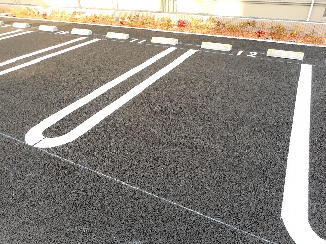 14/20 駐車場