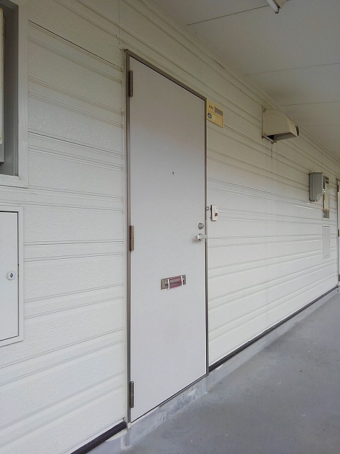 14/23 エントランス