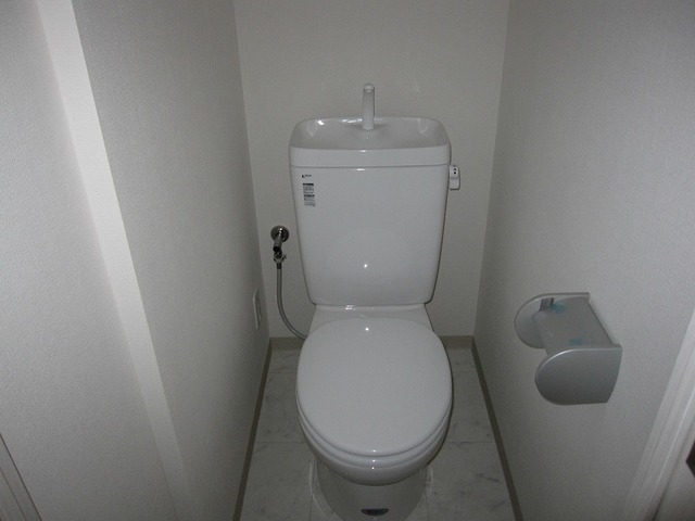 16/21 トイレ