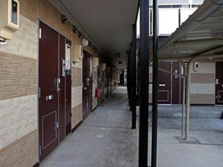 13/25 エントランス